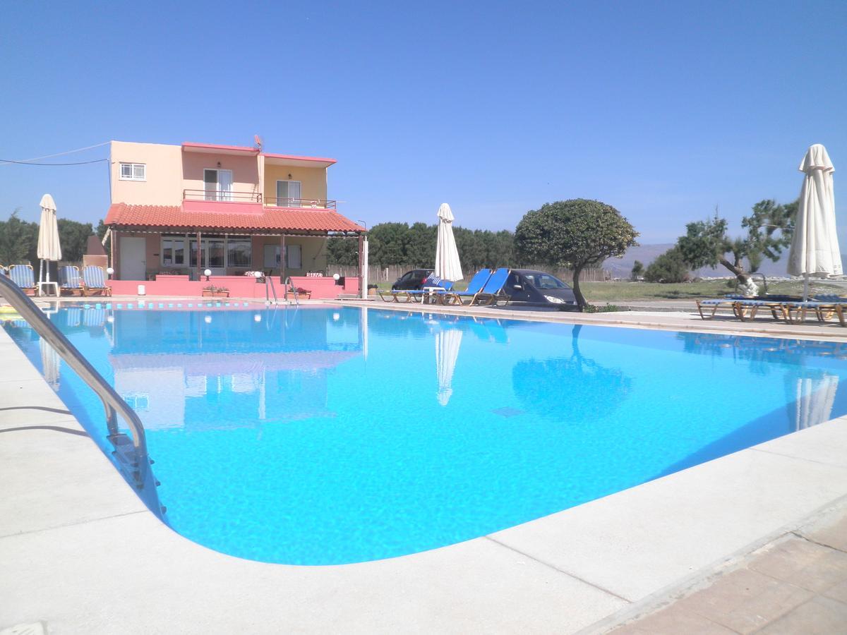 Tavronitis Haridimos Apartments المظهر الخارجي الصورة